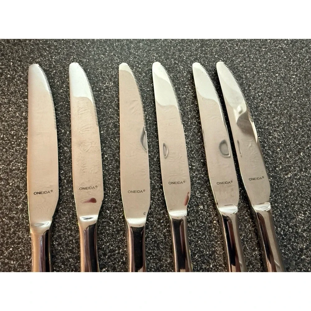 Oneida‎ LUANN Stainless Steel Dinner knives 9